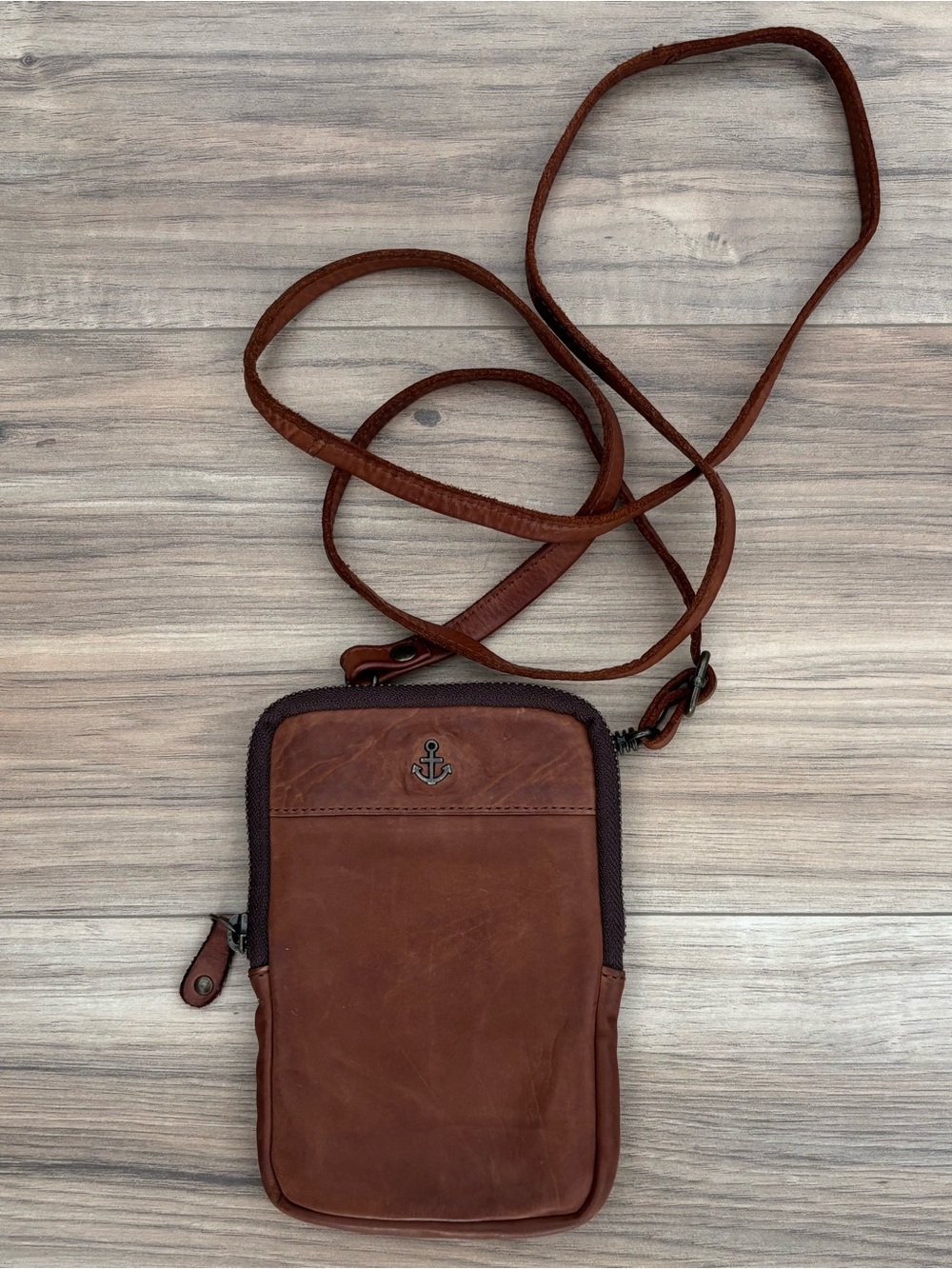 Harbour 2nd Genuine Leather Crossbody Bag ‘Anchor Love Benita’ in Cognac